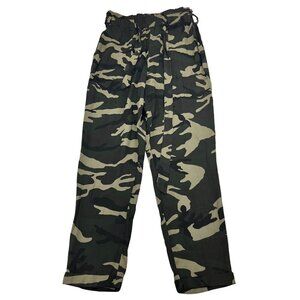 Know One Cares Women’s Pull On Camo Pants Belted Lightweight Size Medium New